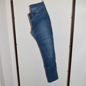 Soho Skinny Size 6 Denim Jeans